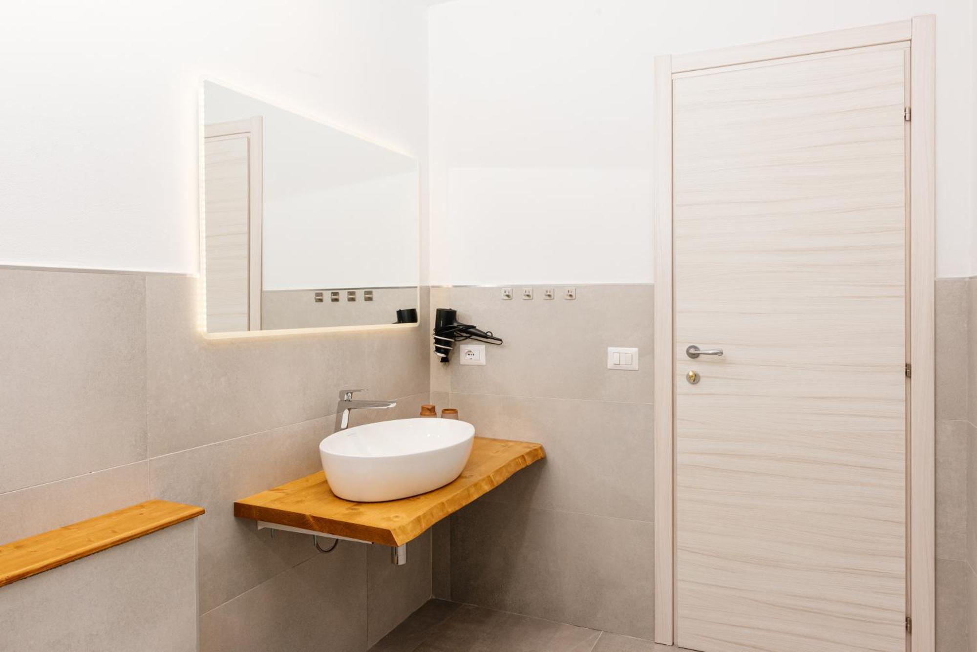 La Casa Di Ambra Hotel Porto Torres Exterior photo